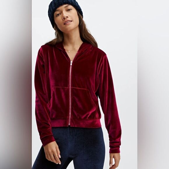 Fabletics Donna Velour Hoodie Cherry Burst NWT Size Large - Picture 1 of 9